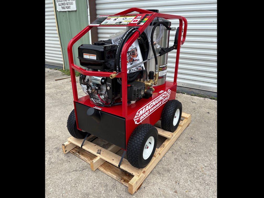 Unused EZ Klean Magnum Gold 4000 Hot Water Pressure Washer, 4000psi