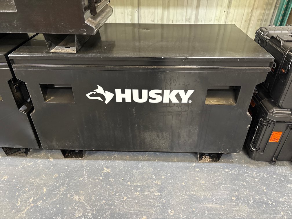 Unused Husky 48in Job Box, 48in x 24in x 28in