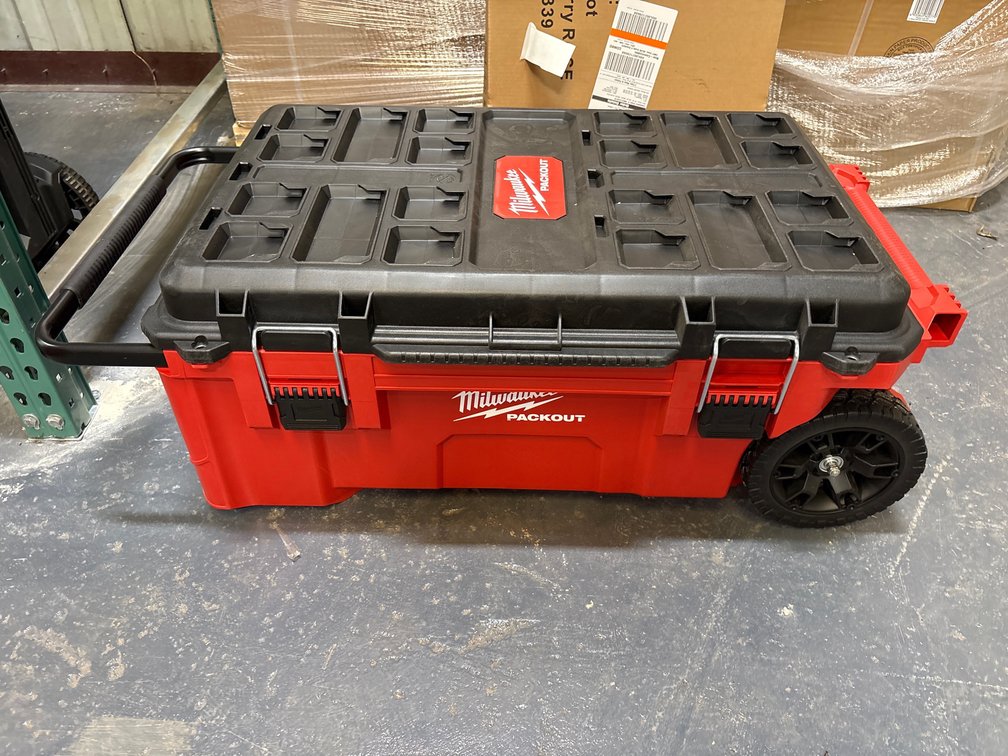 Milwaukee Packout Rolling Tool Chest