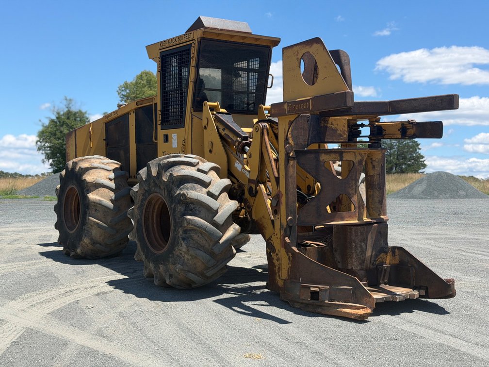 Tigercat 720B Feller Buncher