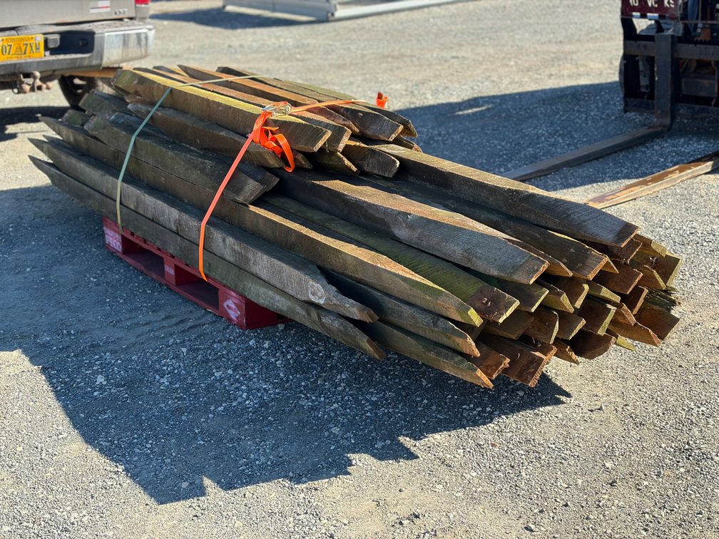 (50) Decorative Fencing Boards