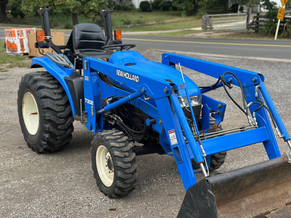 New Holland TC29D