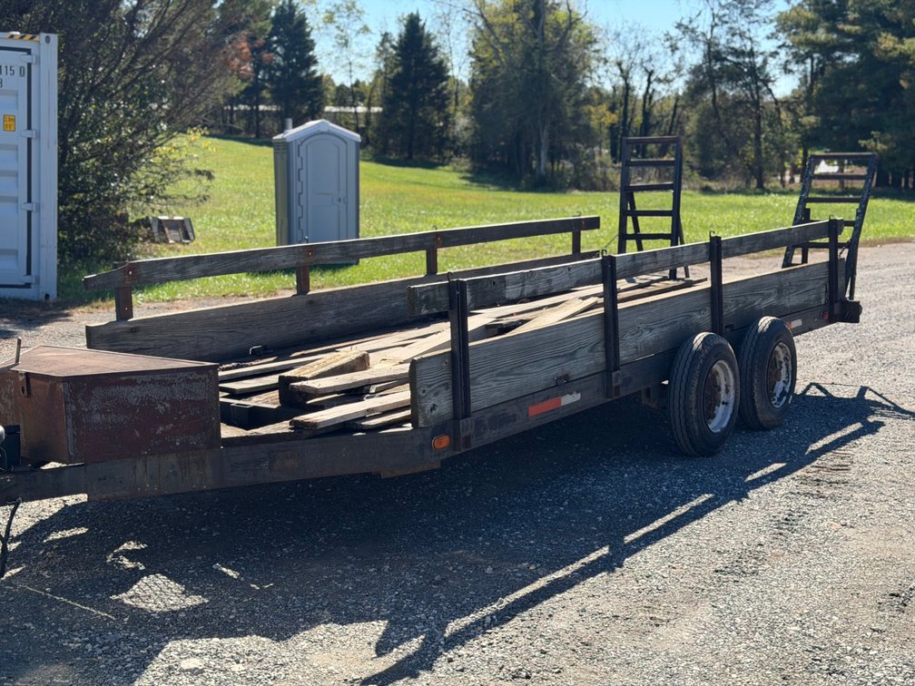 18FT Hooper Tag Along Trailer