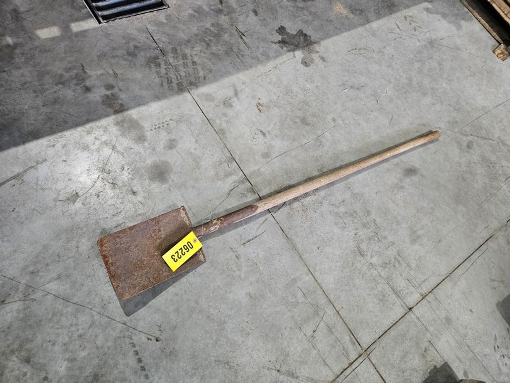 Square Shovel