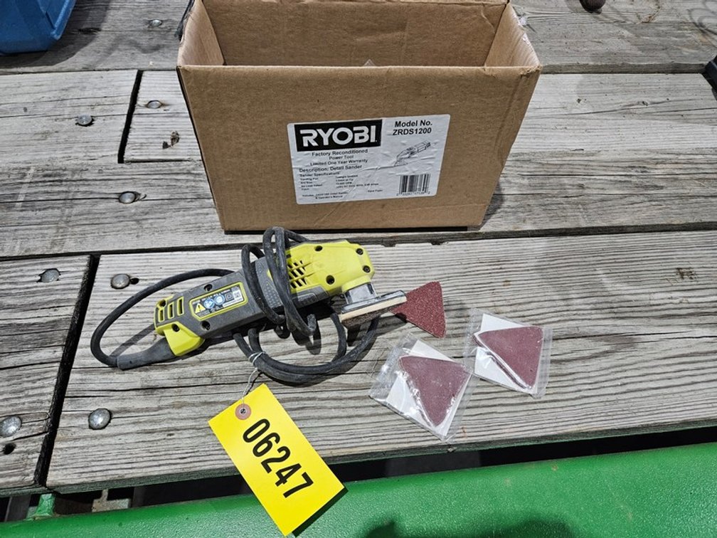 Ryobi ZRDS1200 Detail Sander