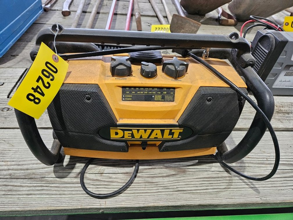Dewalt Radio