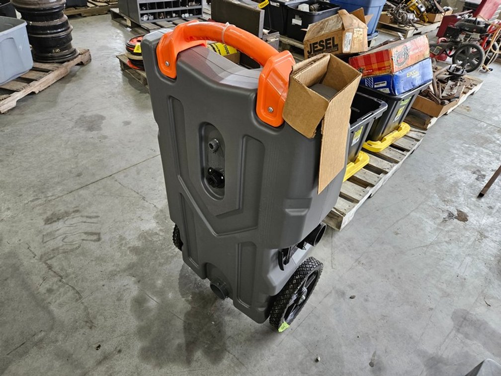 Camco Portable Sewage Tank