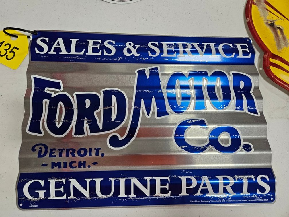 Ford Motor Co Sign