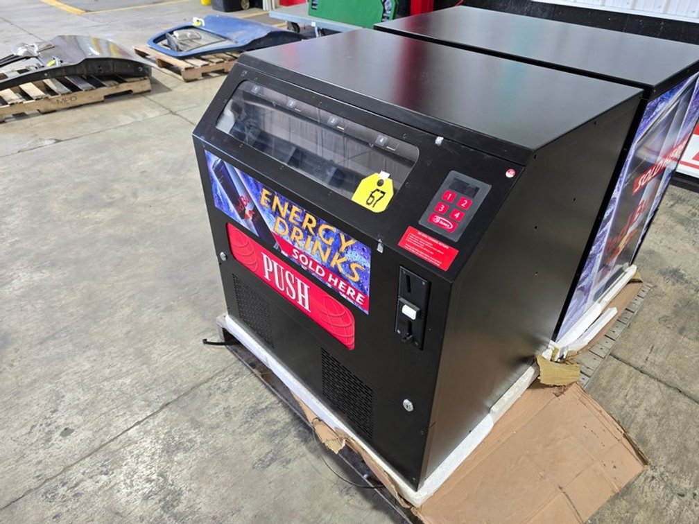 Seaga 3200 Vending Machine