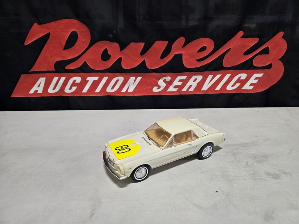 Jim Beam 1964 Mustang Decanter