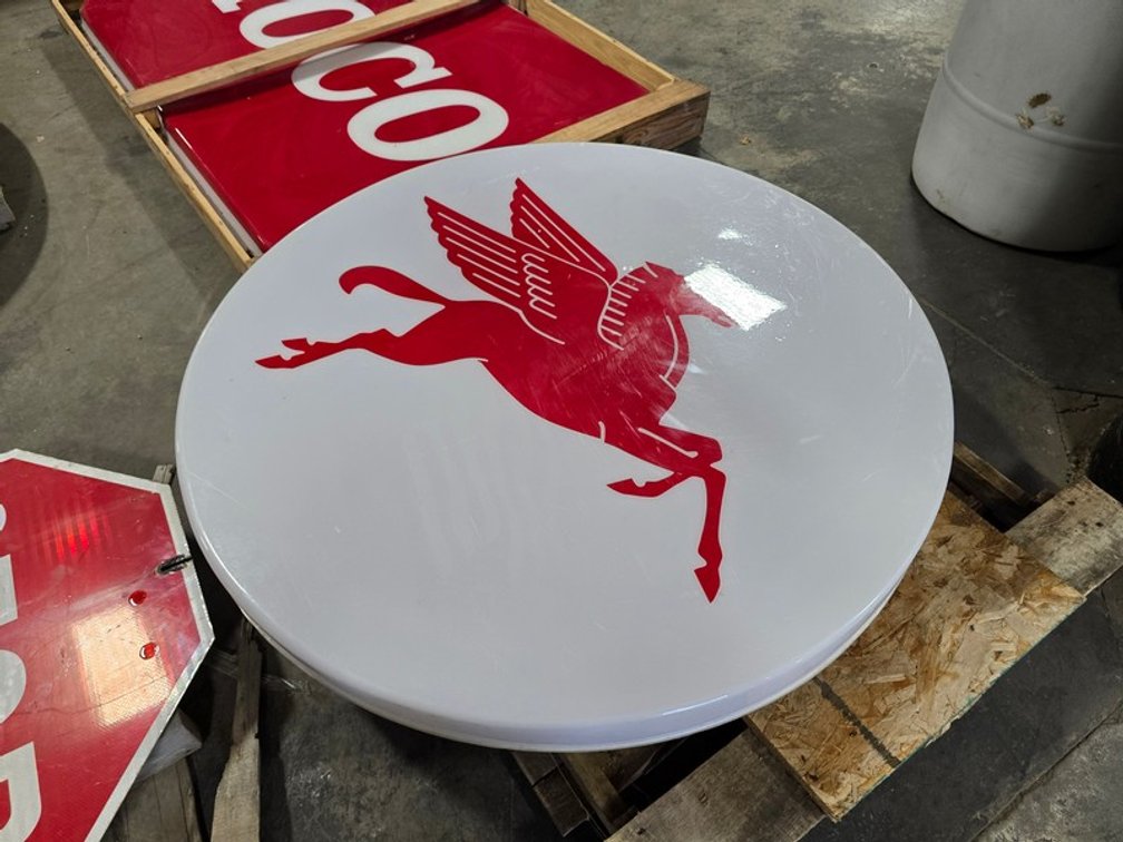Mobile Pegasus Lighted Sign