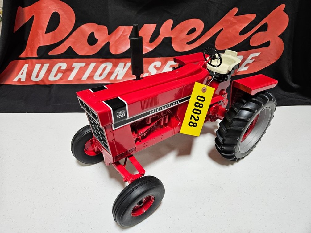 International Hydro 100 Tractor