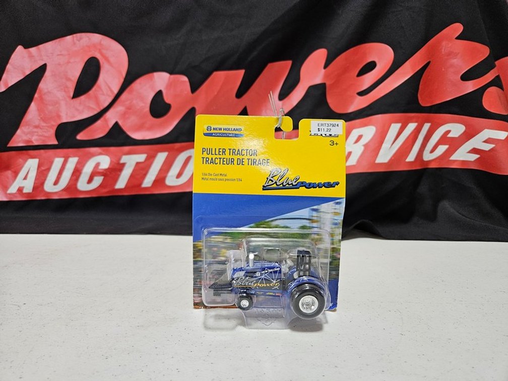 New Holland Blue Power Pulling Tractor