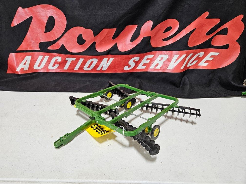 John Deere Centerfold Disc
