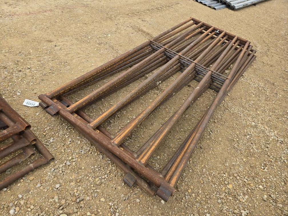 (4) 10' GATES