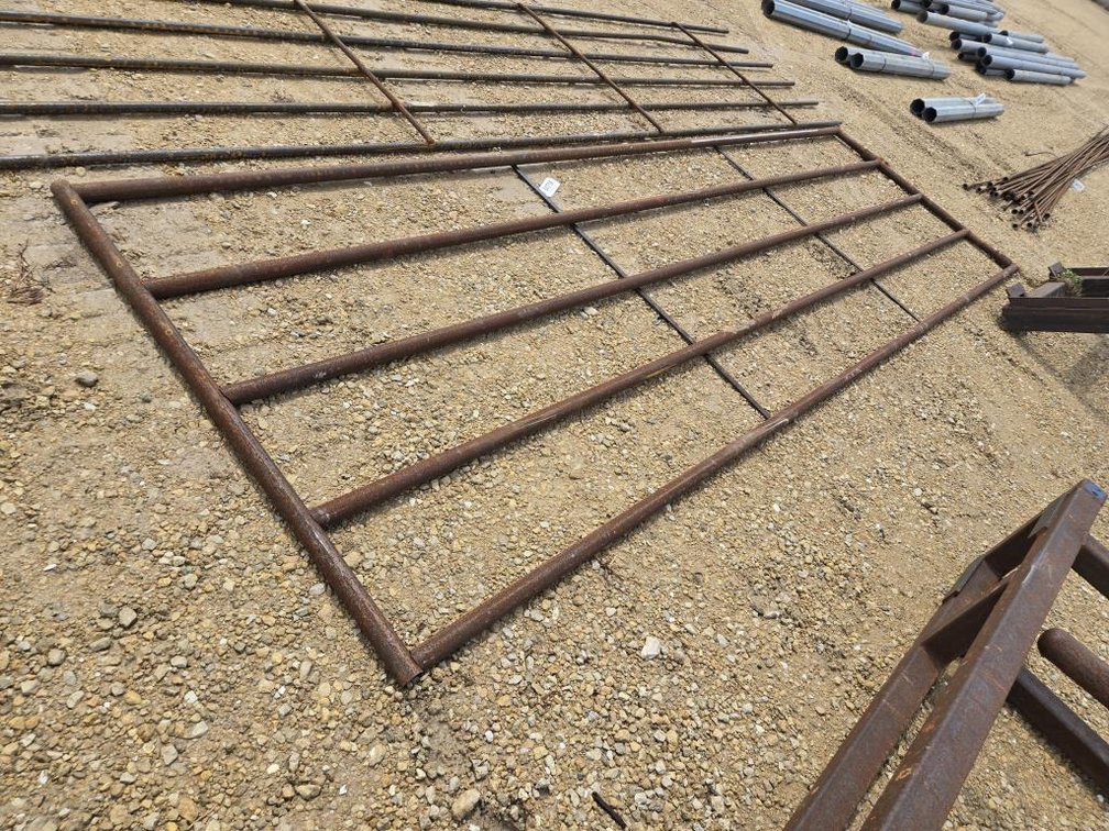 5 BAR GATE