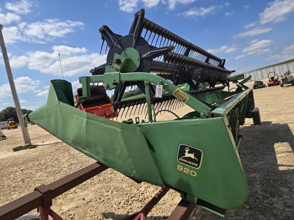 JOHN DEERE 920 GRAIN PLATFORM