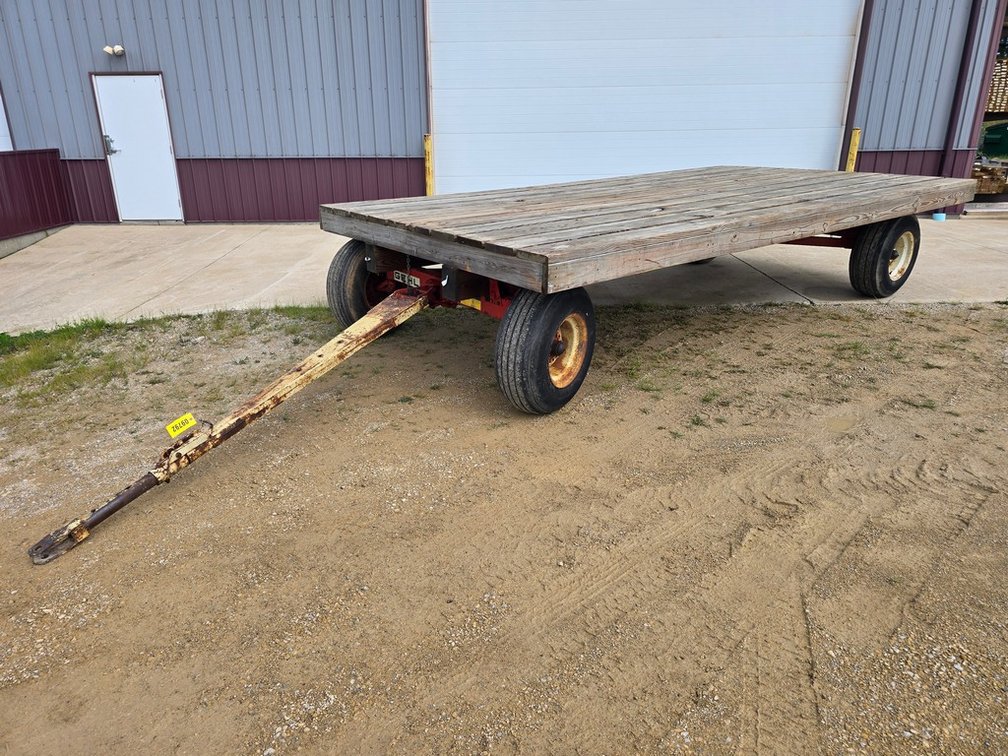 8'3"x16' Flat Rack