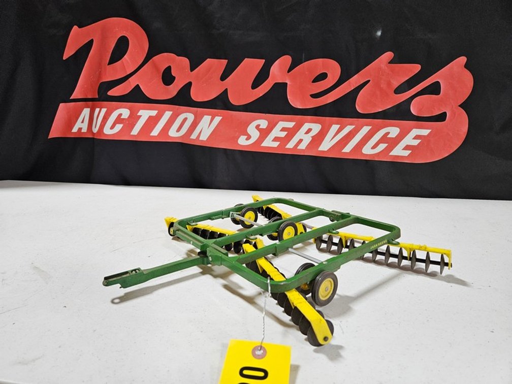 John Deere Centerfold Disc