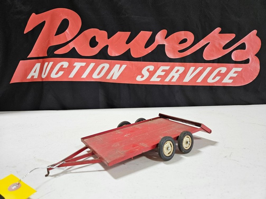 ERTL Tandem Axle Flat Bed Trailer