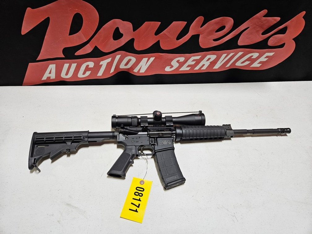 Smith And Wesson M&P15 Semi-Auto Rifle