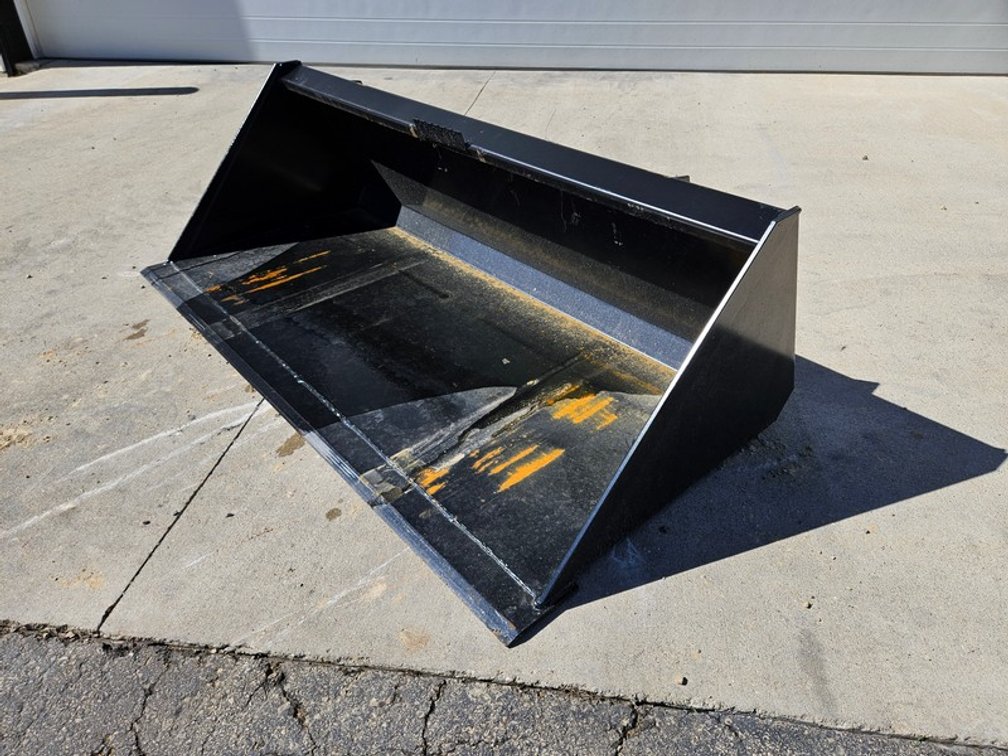2026 Swict 66" Skid Steer Bucket