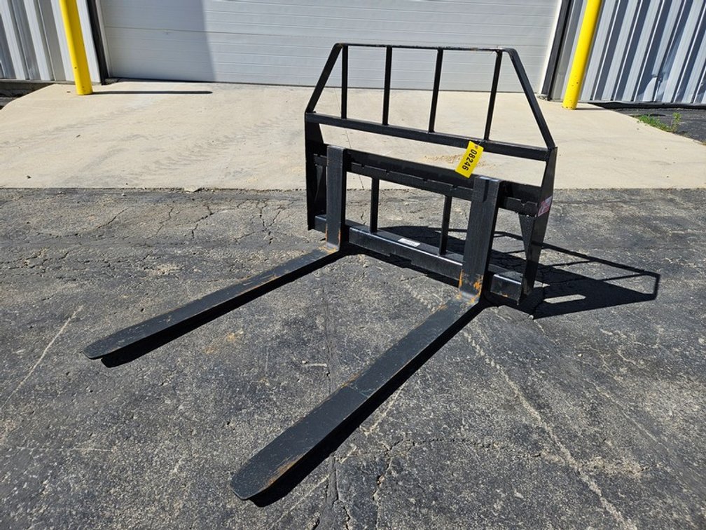 2026 Kivel 48" Skid Steer Pallet Forks
