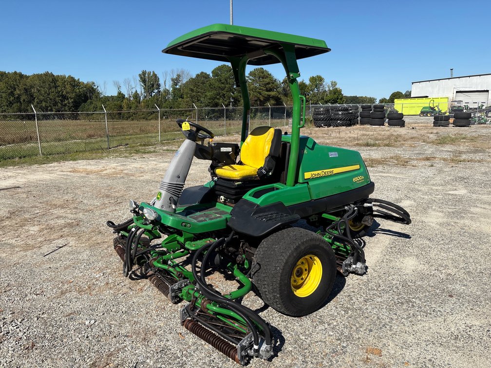 2022 John Deere 6500A PRECIS Fairway Mower