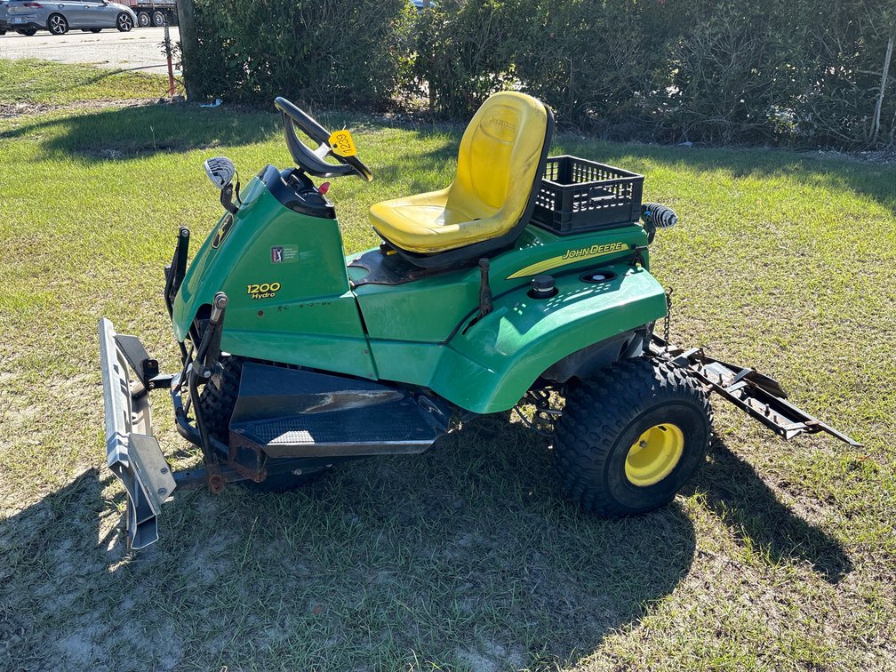 2022 John Deere 1200H BUNKERRAKE
