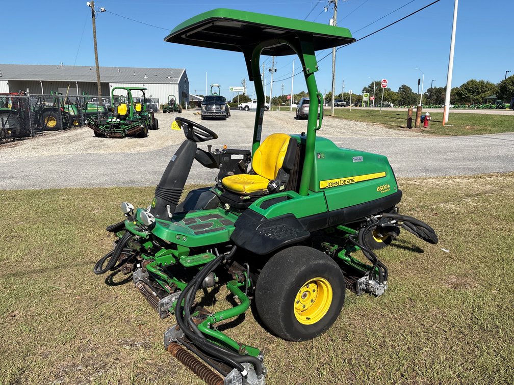 2022 John Deere 6500A PRECIS Fairway Mower