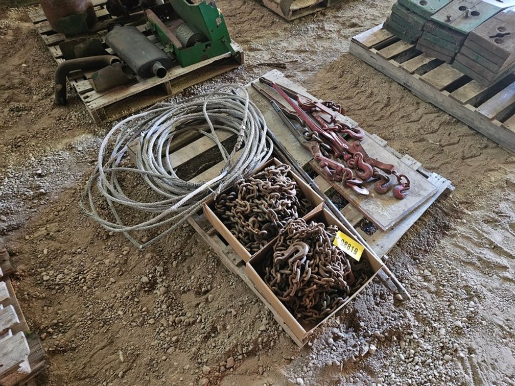 Chains & Binders Pallet
