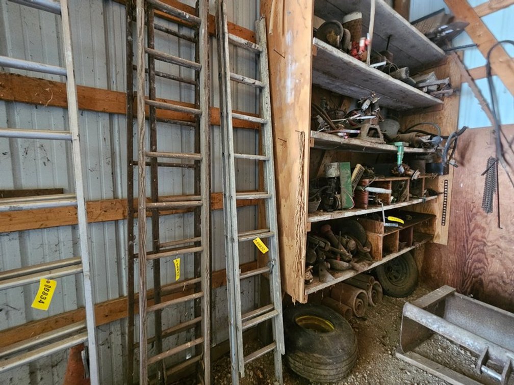 Aluminum Extension Ladder