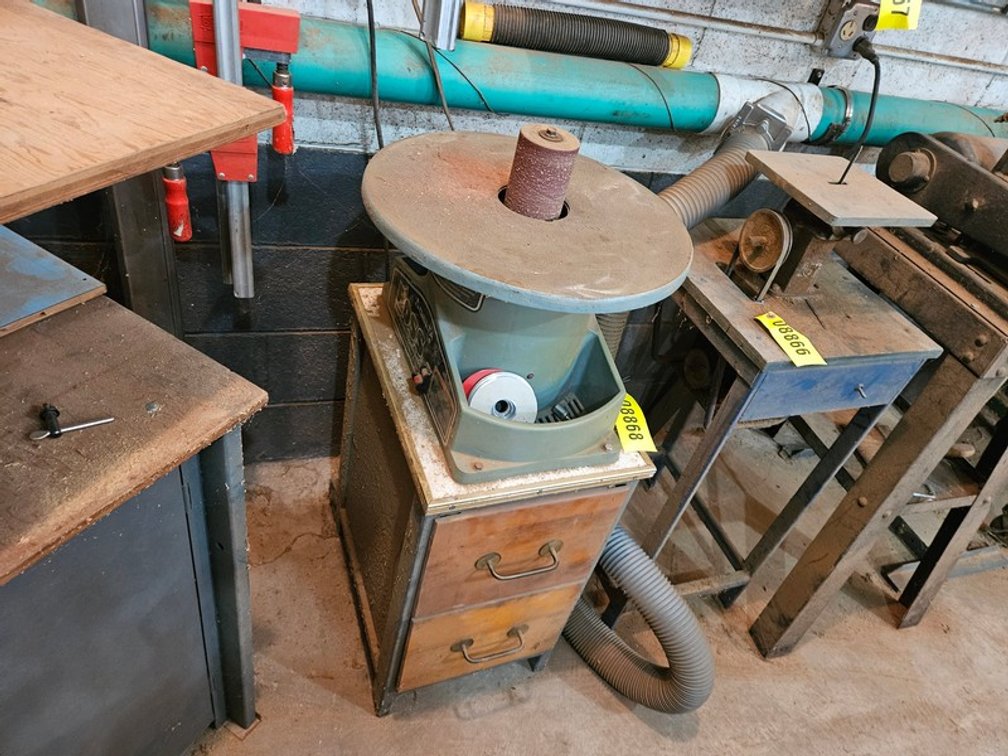 Delta 31-780 Bench Oscilating Spindal Sander