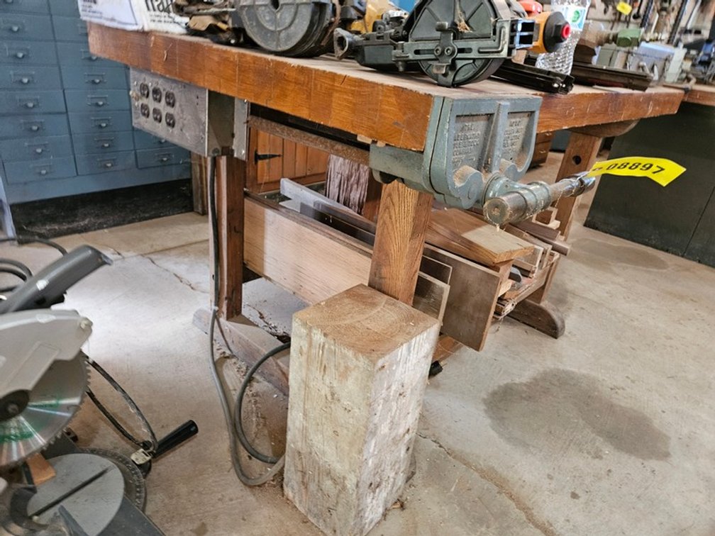 Wood Working Bench