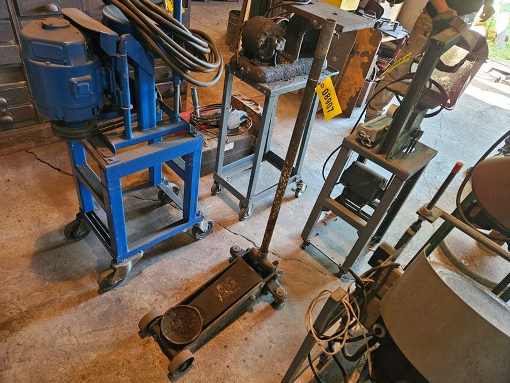 Shop Floor Jack
