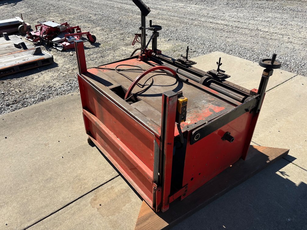 Bernhard ED2000 Reel Grinder 199722