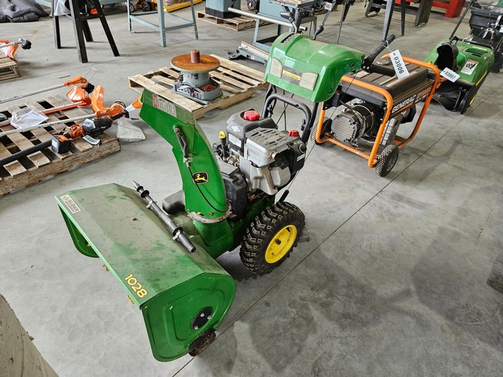 John Deere 1028 2 Stage Snow Blower