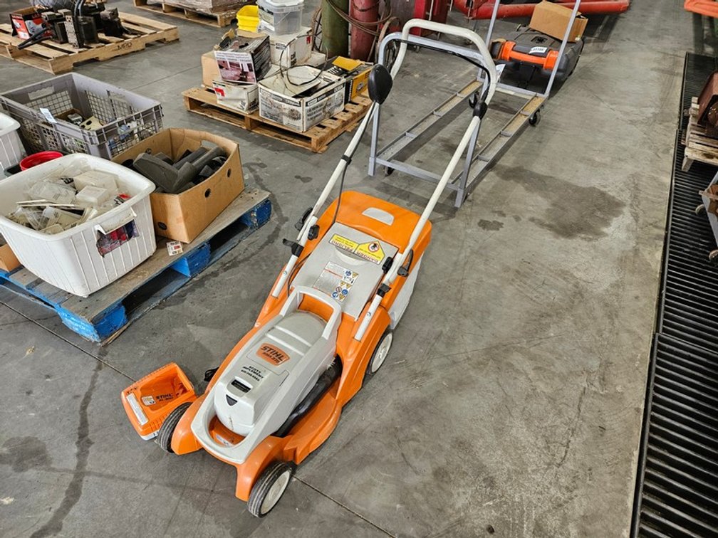 Stihl RMA370 Walk  Behind Electric Mower