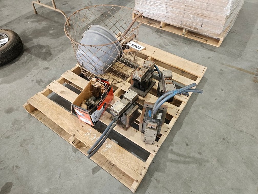 Pallet Of Assorted Items