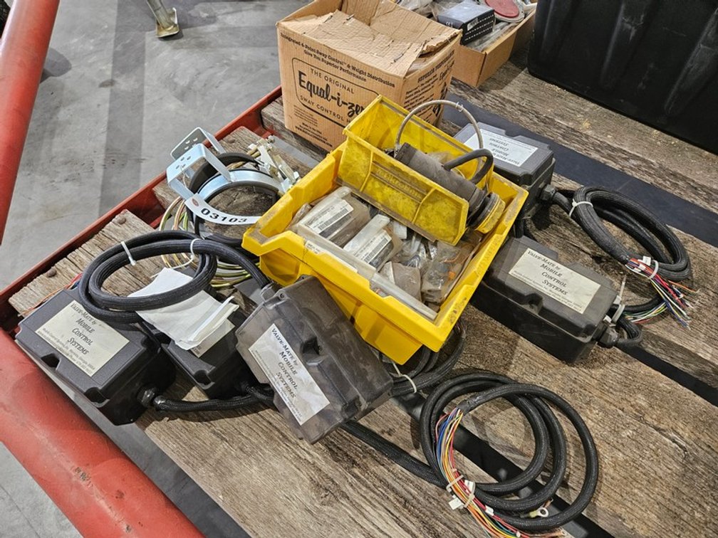 Assorted Trailer Parts
