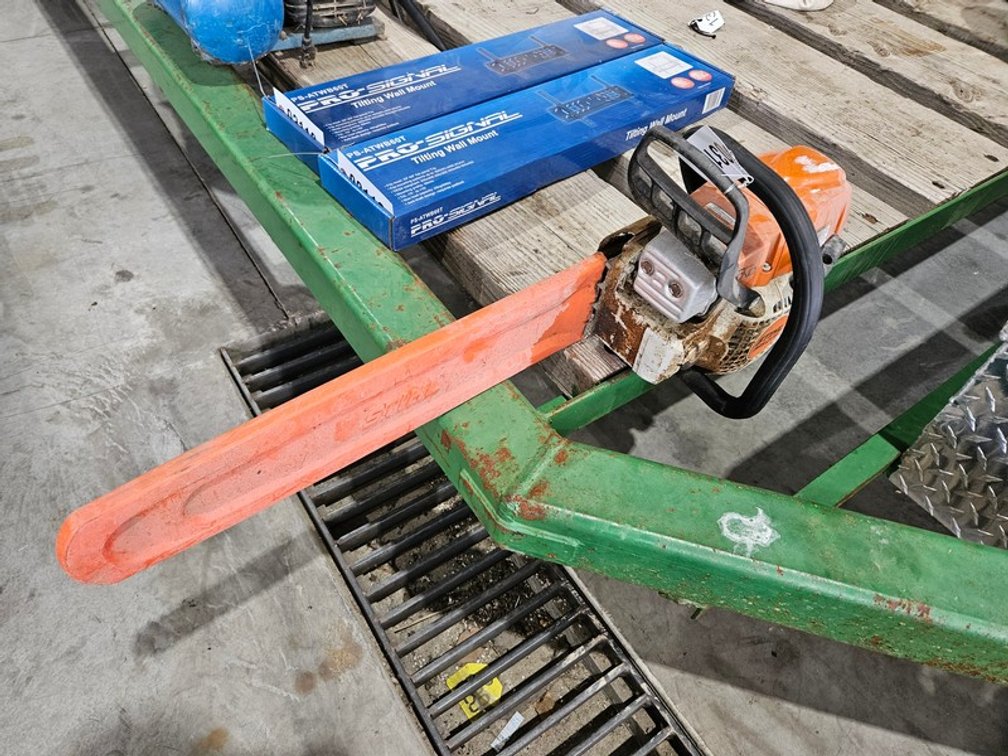 Stihl MS271 Chain Saw