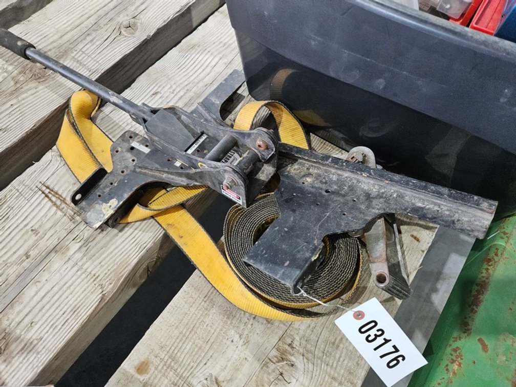 Strap Jack