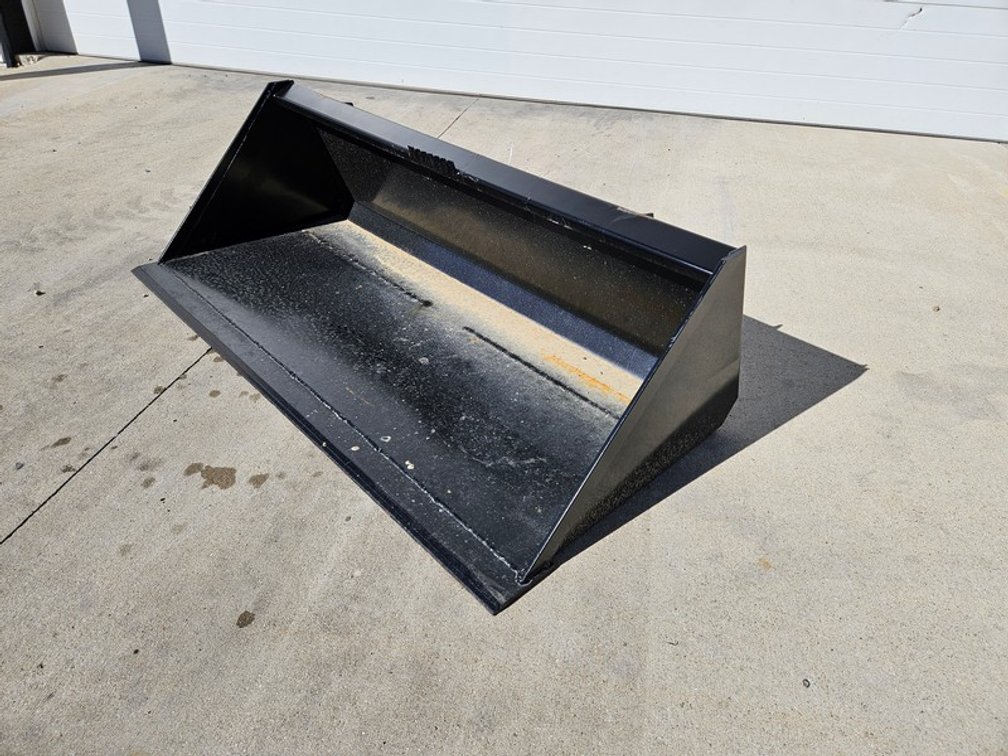 2026 Swict 66" Skid Steer Bucket