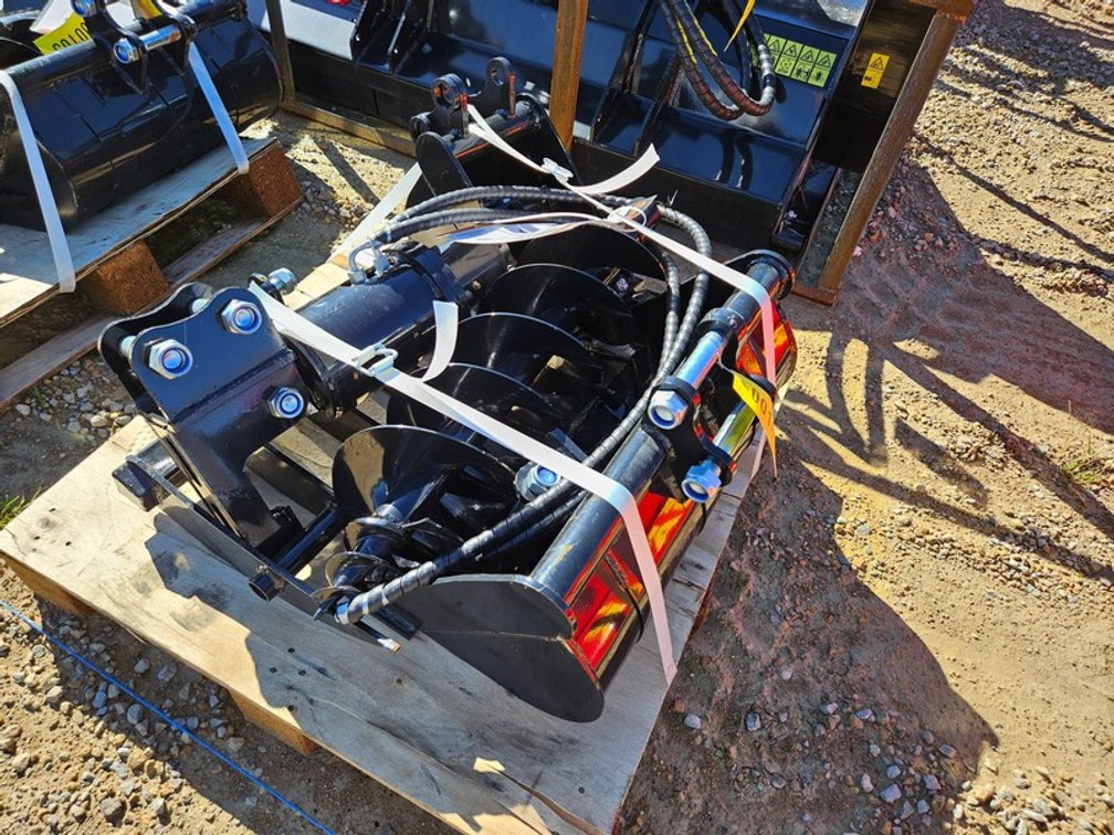 2026 AGT 6 Piece Mini Excavator Attachment Set