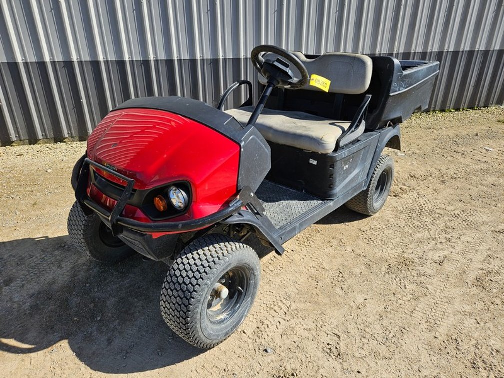 Cushman Turf Truck