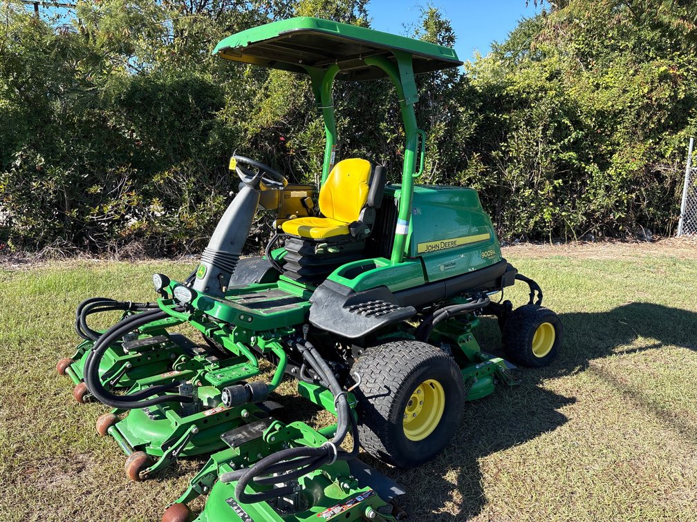 2022 John Deere 9009 Rough Mower JD900WI4