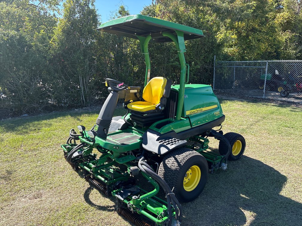 2022 John Deere 7700A PRECIS Fairway Mower