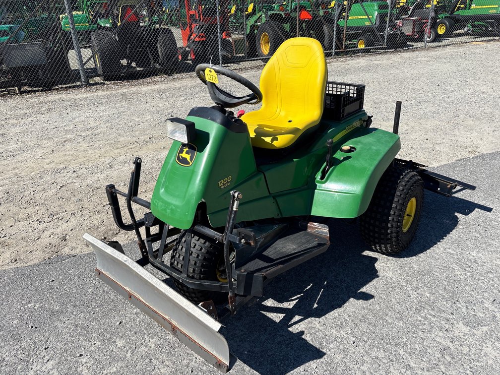 2007 John Deere 1200H BUNKERRAKE