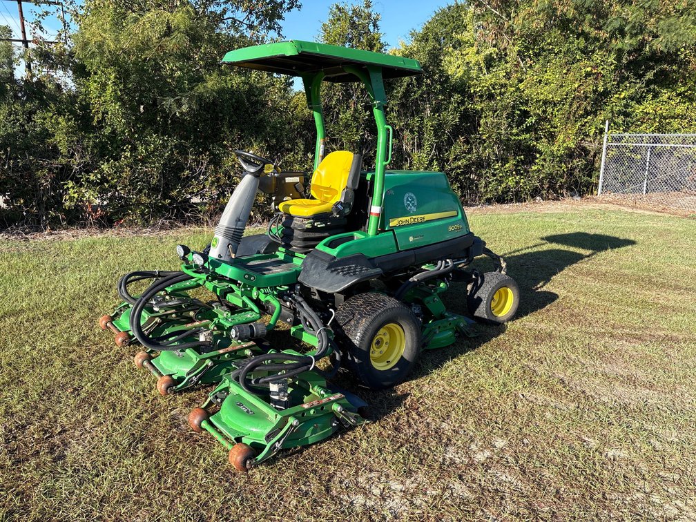 2022 John Deere 9009A Rough Mower JD900WI1