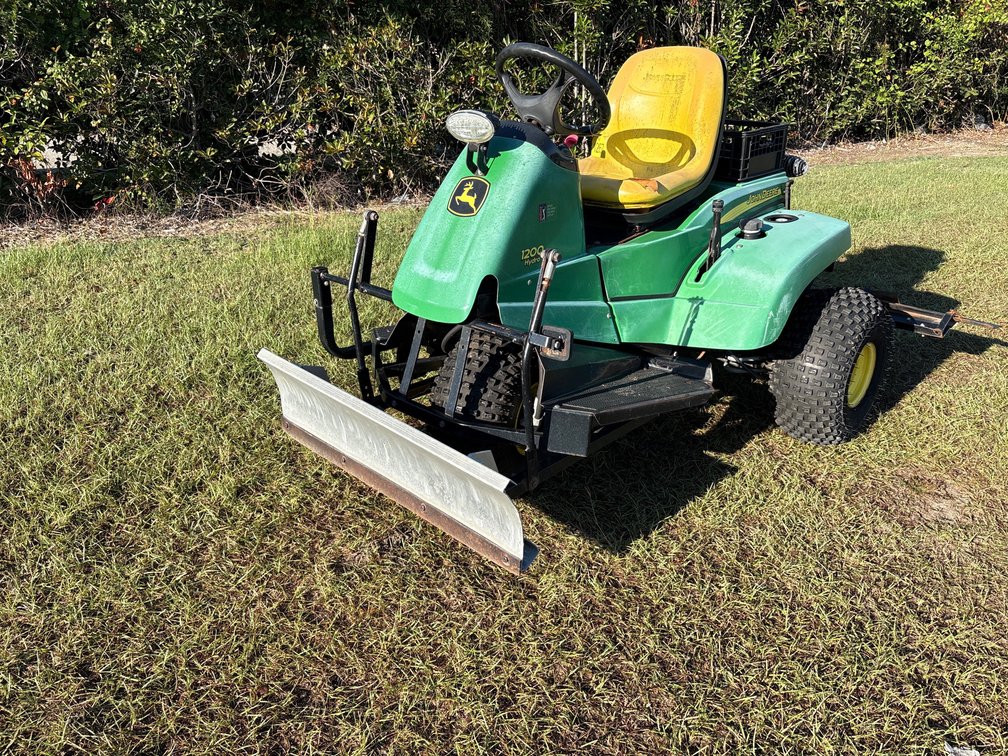 2021 John Deere 1200H BUNKERRAKE